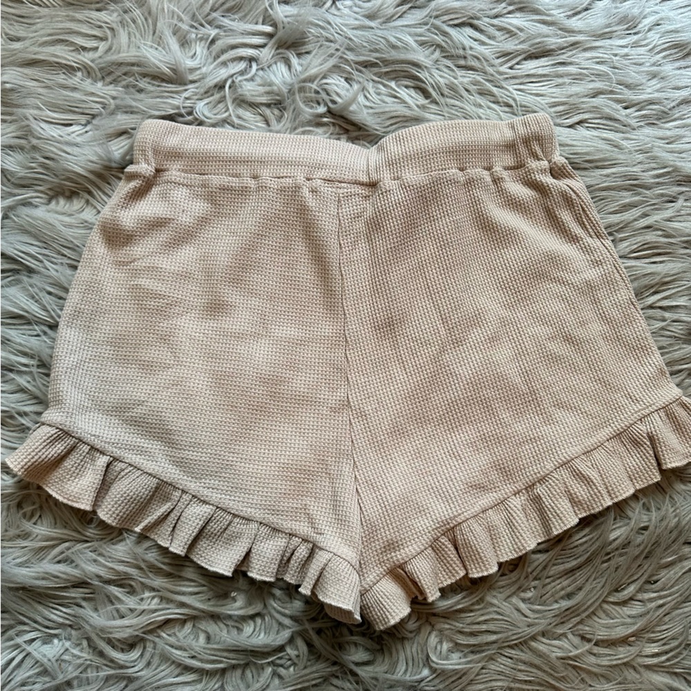 Princess Polly Cream Ruffle Shorts - Picture 3 of 3